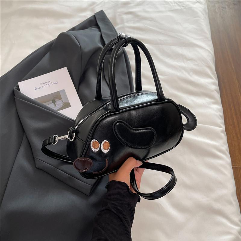 Нишевый дизайн собаки таксы, новая премиальная женская простая сумка для боулинга на осень и зиму, большая вместимость, повседневная сумка для поездок на работу чёрный
Нишевый дизайн собаки таксы, новая премиальная женская простая сумка для боулинга на осень и зиму, большая вместимость, повседневная сумка для поездок на работу чёрный