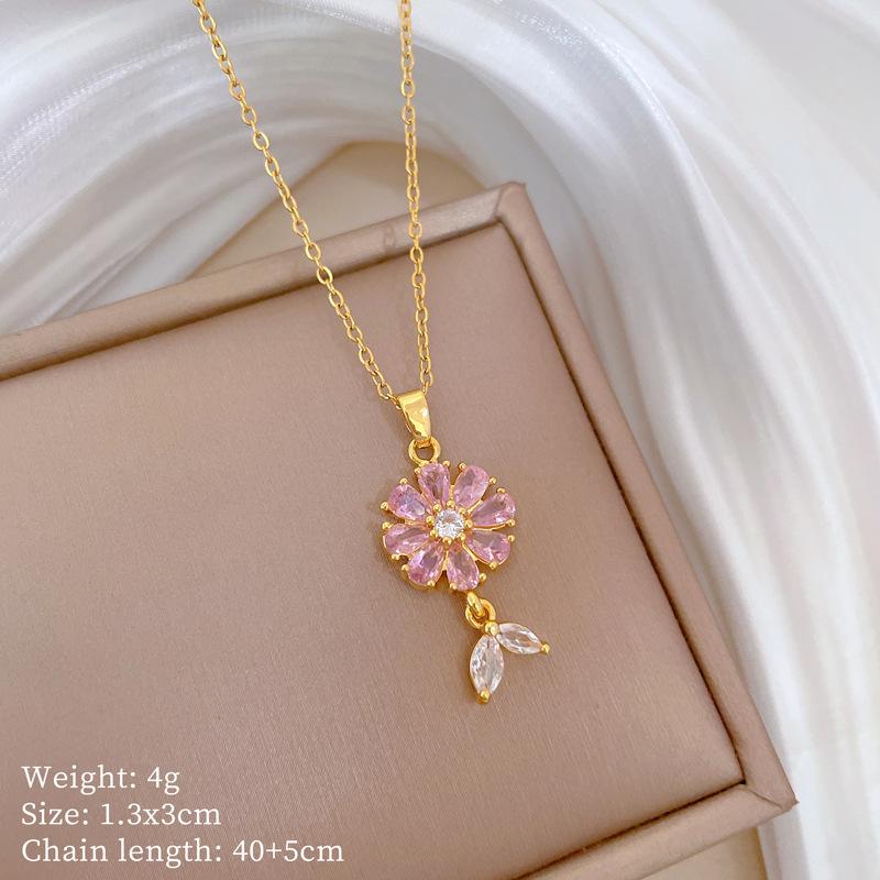 Necklace Earrings Set, Light Luxury Full Of Diamonds, Flowers And Leaves, Personalized Temperament, Banquet Earrings, Necklace Group
Necklace Earrings Set, Light Luxury Full Of Diamonds, Flowers And Leaves, Personalized Temperament, Banquet Earrings, Necklace Group