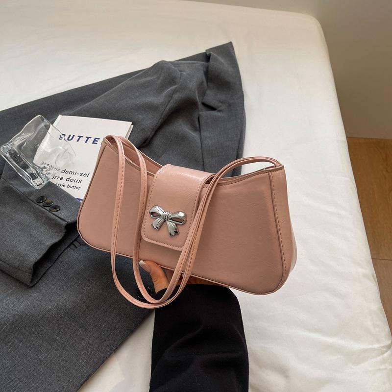 Premium texture small bag 2025 new women s versatile messenger bag French niche single shoulder underarm bag French stick bag рожевий
Premium texture small bag 2025 new women s versatile messenger bag French niche single shoulder underarm bag French stick bag рожевий