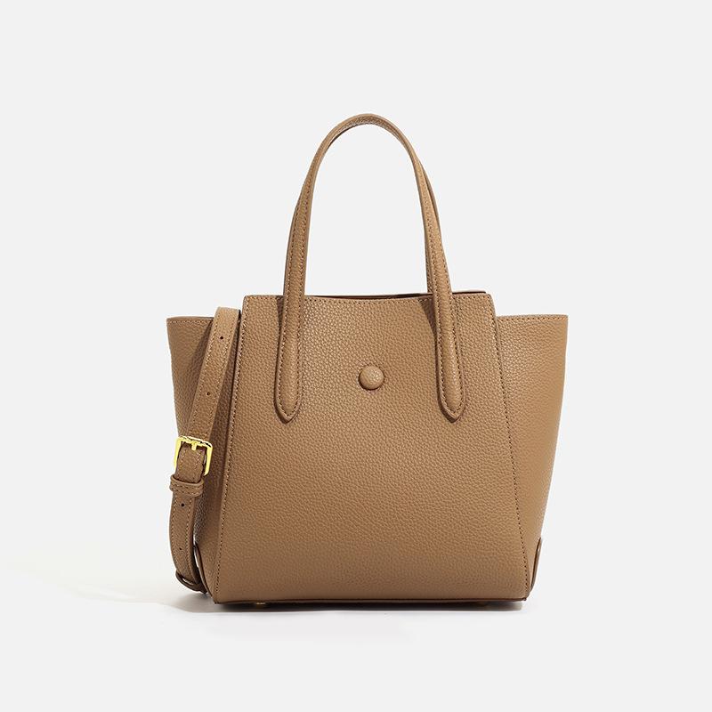 Niche soft leather basket-style handbag for women, 2024 spring new model, high-end tote bag, shoulder and crossbody bag Default хакі
Niche soft leather basket-style handbag for women, 2024 spring new model, high-end tote bag, shoulder and crossbody bag Default хакі