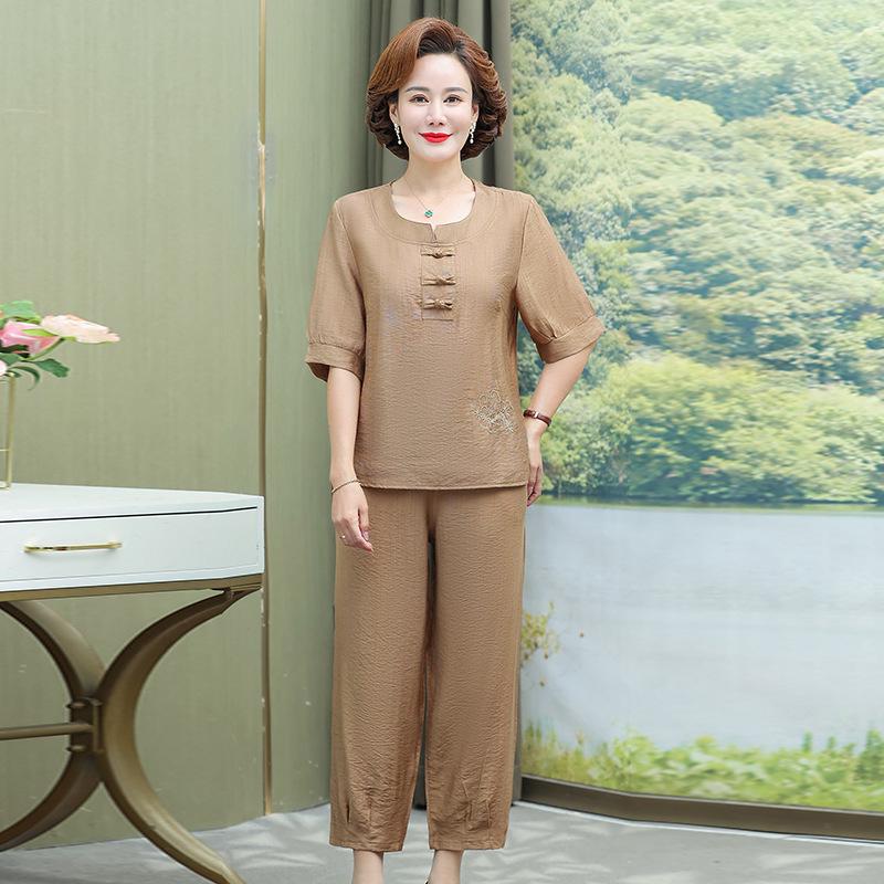 Summer Ethnic Plus Size Retro Two-Piece Set: Loose Top & Wide-Leg Pants for Middle-Aged & Elderly Women 2XL (105-120 jin) хаки
Summer Ethnic Plus Size Retro Two-Piece Set: Loose Top & Wide-Leg Pants for Middle-Aged & Elderly Women 2XL (105-120 jin) хаки