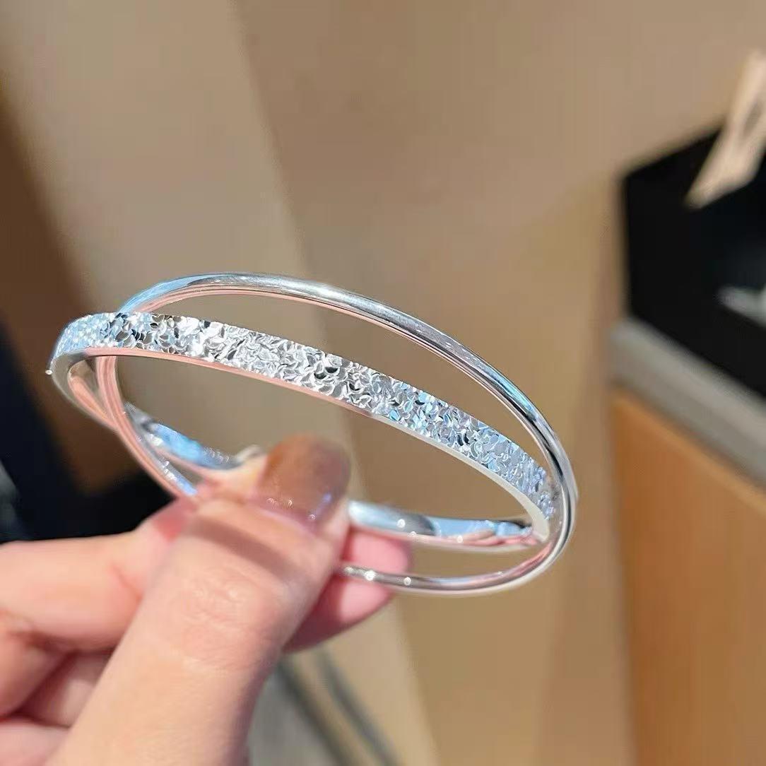 Sui Bing Bing Double Ring 999 Sterling Silver Bracelet for Women - Simple and Solid Bangle, Perfect Valentine s Day Gift for Girlfriends and Students 6.2cm (62 circumference, 135-160 lbs)
Sui Bing Bing Double Ring 999 Sterling Silver Bracelet for Women - Simple and Solid Bangle, Perfect Valentine s Day Gift for Girlfriends and Students 6.2cm (62 circumference, 135-160 lbs)