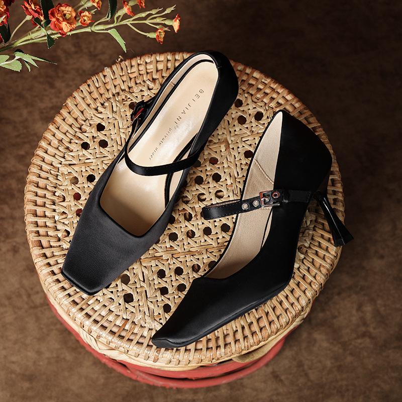 3385-2 Атласные Винтажные Элегантные Туфли-лодочки на шпильке с квадратным носком и одним ремешком, Женские туфли с низким вырезом из овчины Size 39
3385-2 Атласные Винтажные Элегантные Туфли-лодочки на шпильке с квадратным носком и одним ремешком, Женские туфли с низким вырезом из овчины Size 39