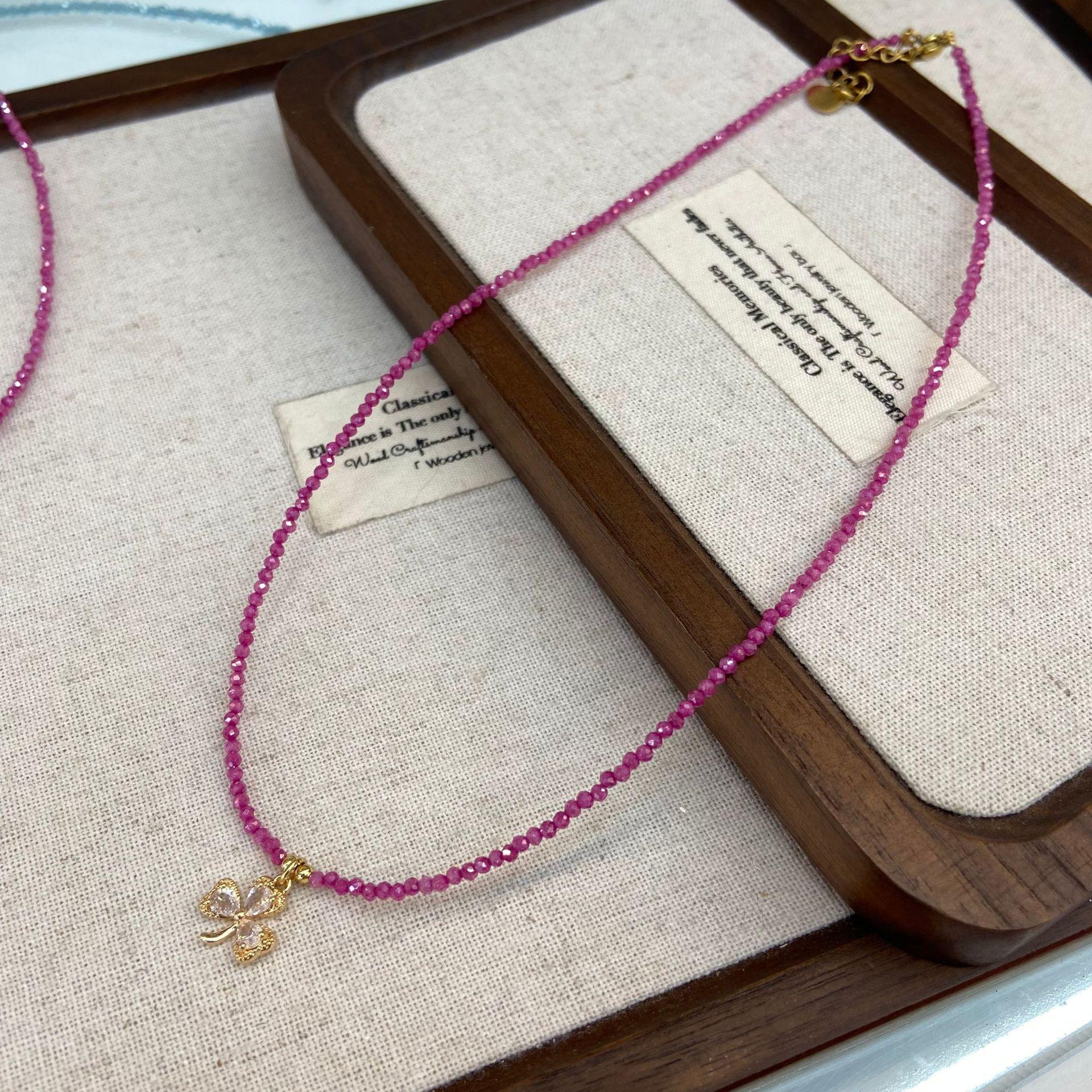 Premium Sense Very Fine Rose Clover Pendant Necklace Women S Summer Light Luxury Niche Temperament Beaded Neck Chain Collarbone Chain
Premium Sense Very Fine Rose Clover Pendant Necklace Women S Summer Light Luxury Niche Temperament Beaded Neck Chain Collarbone Chain
