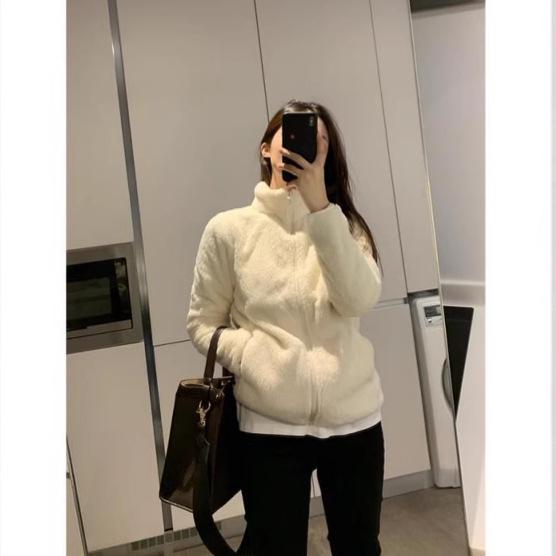 Women s Plus-Size Double-Sided Fleece Jacket - Velvet, Thick, Autumn/Winter, Warm, Loose Fit, Stand-Up Collar, Trendy Cardigan-Sweatshirt. 3XL
Women s Plus-Size Double-Sided Fleece Jacket - Velvet, Thick, Autumn/Winter, Warm, Loose Fit, Stand-Up Collar, Trendy Cardigan-Sweatshirt. 3XL
