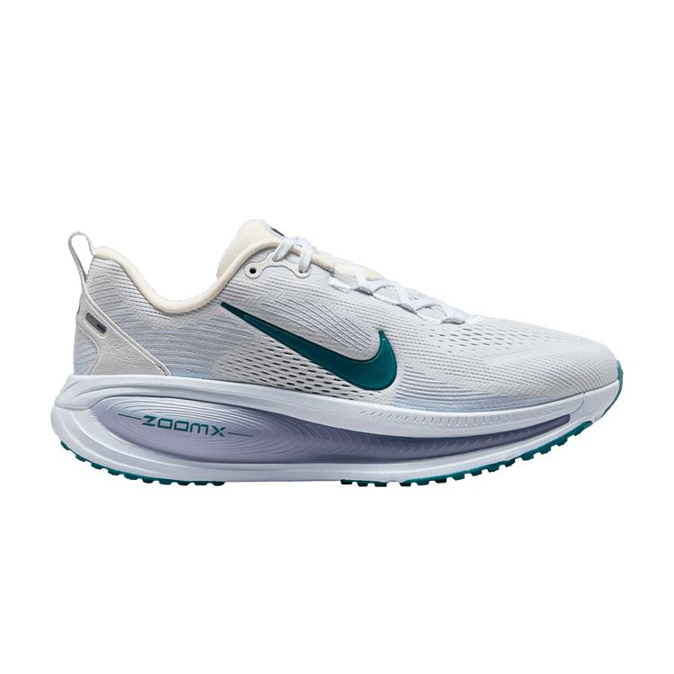 Nike Vomero 18 Summit White Geode Teal Женские кроссовки с голубым оттенком HM6804-103 38
Nike Vomero 18 Summit White Geode Teal Женские кроссовки с голубым оттенком HM6804-103 38