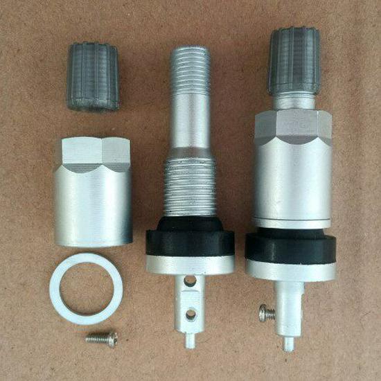Roewe i5/i6/i8 Plus/im8 RX3/RX5/RX8 Tire Pressure Monitoring Valve & Cap
Roewe i5/i6/i8 Plus/im8 RX3/RX5/RX8 Tire Pressure Monitoring Valve & Cap