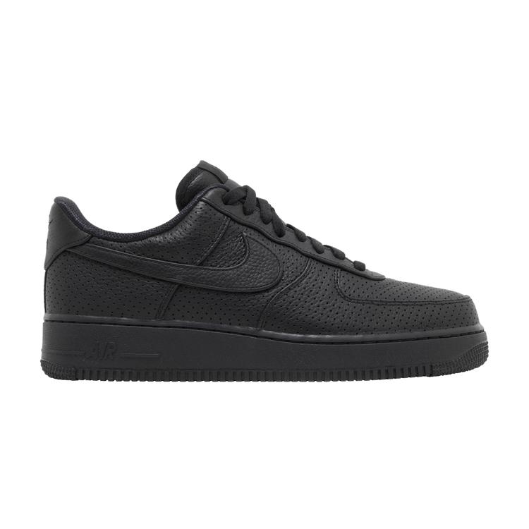 Nike Air Force 1 Low SP Тройной Черный Перфорированный 37.5
Nike Air Force 1 Low SP Тройной Черный Перфорированный 37.5