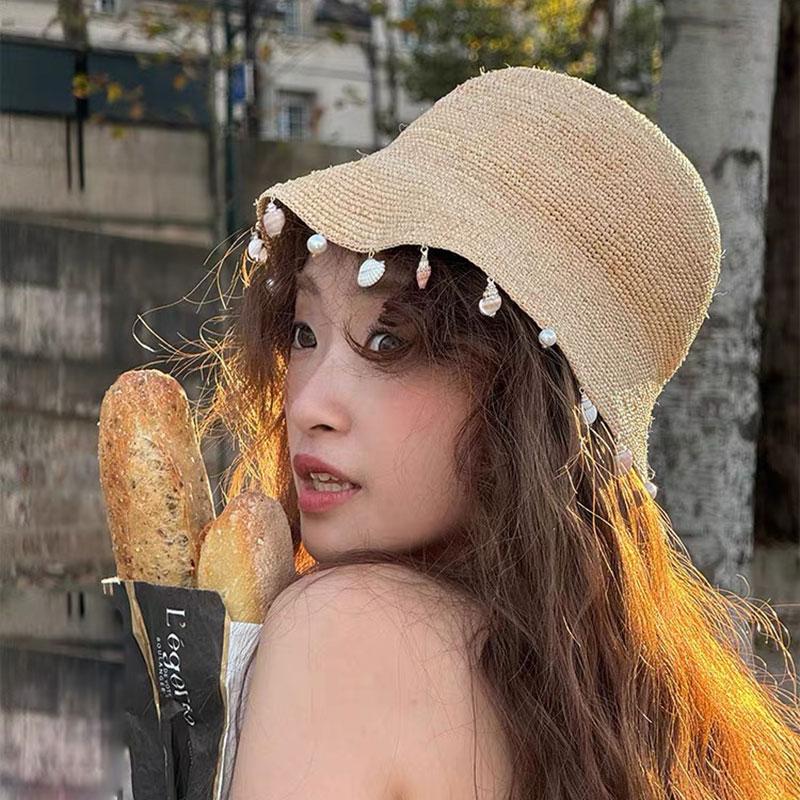 Fashion Shell Handmade Raffia Grass Fisherman Bucket Hat Women Summer Beach Casual Designer Bonnet Sun Hat High Quality K Pop 54-58cm хакі
Fashion Shell Handmade Raffia Grass Fisherman Bucket Hat Women Summer Beach Casual Designer Bonnet Sun Hat High Quality K Pop 54-58cm хакі