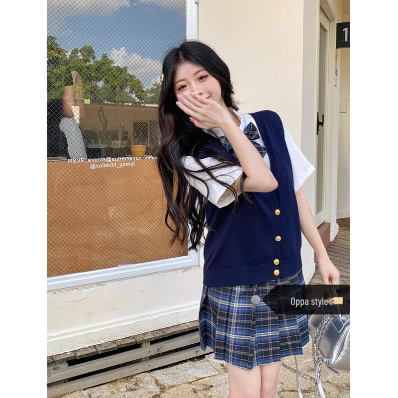 College-Style JK Uniform: Female Vest, Short-Sleeved Shirt, Plaid Skirt, Summer Trend 3-Piece Suit XL
College-Style JK Uniform: Female Vest, Short-Sleeved Shirt, Plaid Skirt, Summer Trend 3-Piece Suit XL