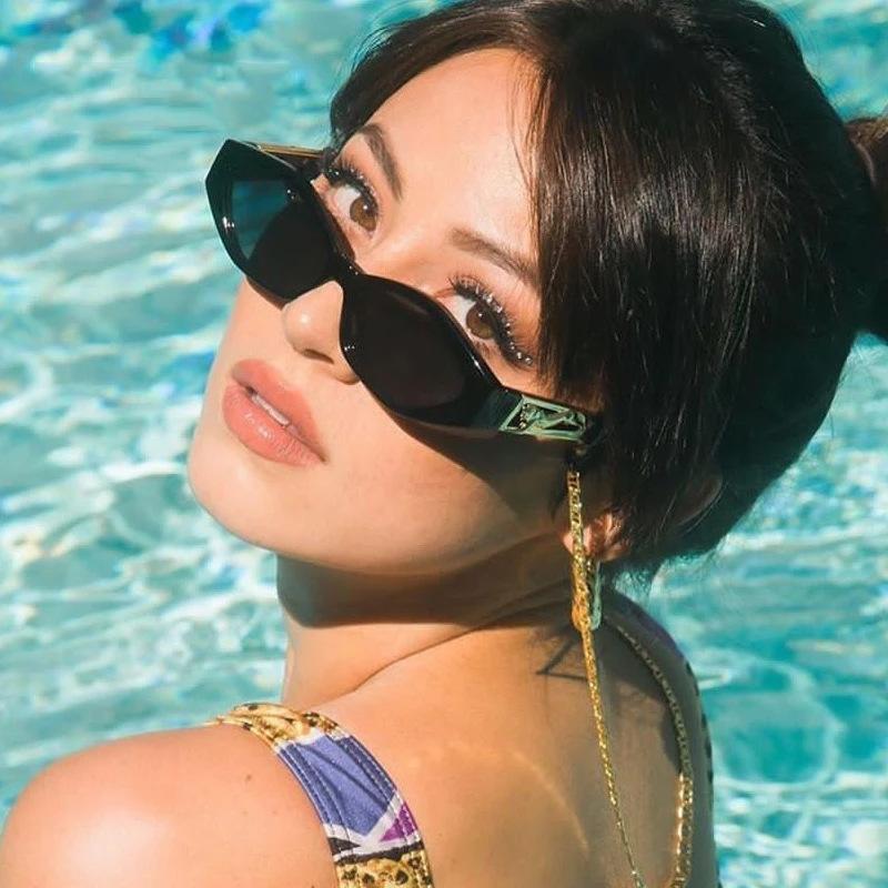 Classic Acrylic Frame Fashion Glasses Black Shades Street Shades Beach Accessories Sunglasses Women s різнокольоровий
Classic Acrylic Frame Fashion Glasses Black Shades Street Shades Beach Accessories Sunglasses Women s різнокольоровий