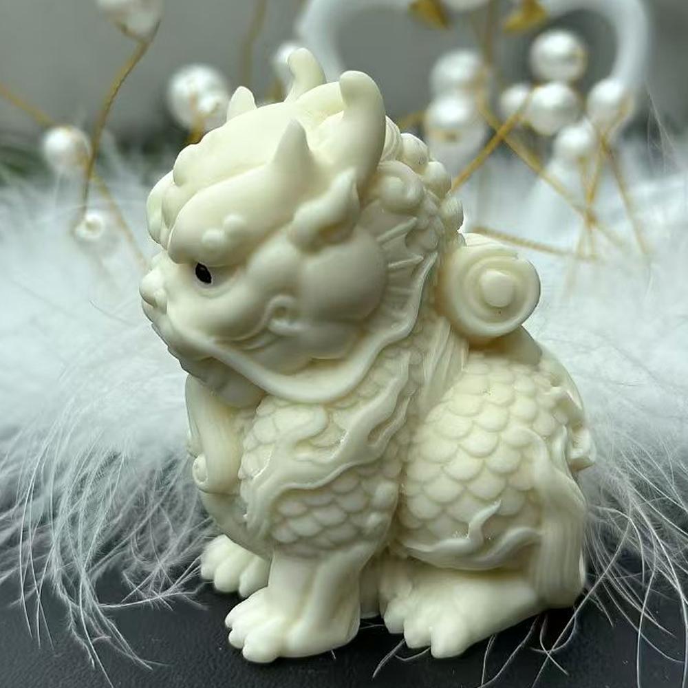 Thuja sutchuenensis Solid Wood Carved Tea Toys Kirin Tea Pet Ornament Home Crafts and Cultural Toys Kung Fu Tea Set Accessories 5cm
Thuja sutchuenensis Solid Wood Carved Tea Toys Kirin Tea Pet Ornament Home Crafts and Cultural Toys Kung Fu Tea Set Accessories 5cm