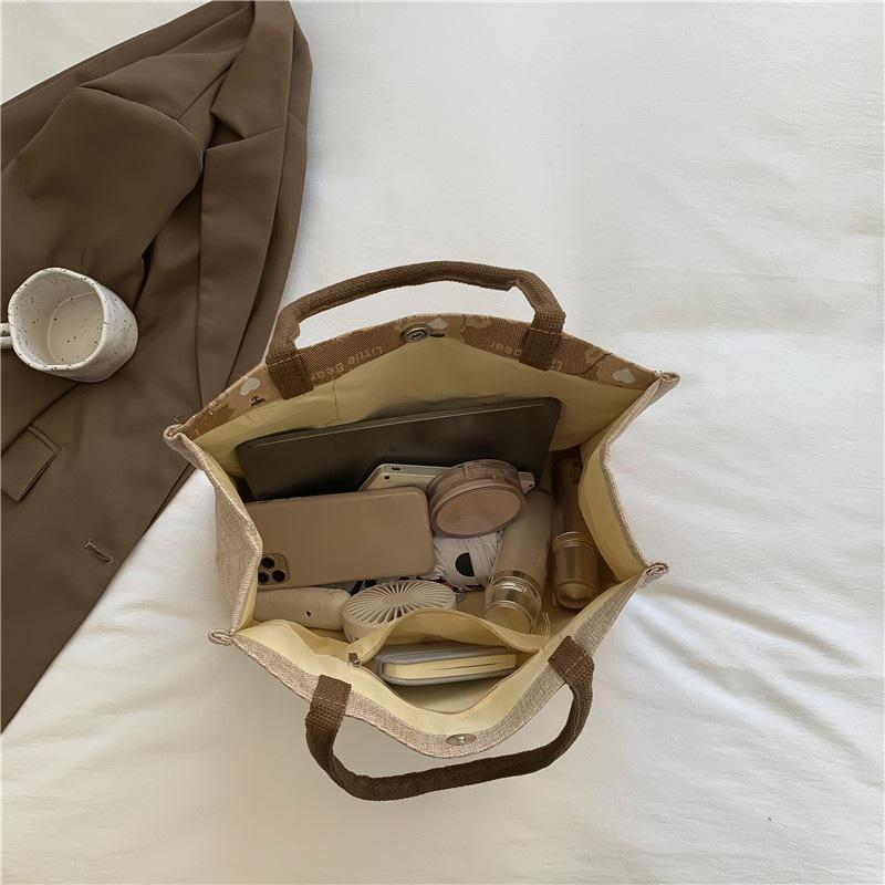 Bear linen tote bag women go out casual portable handbag 2025 student shoulder bag чёрный
Bear linen tote bag women go out casual portable handbag 2025 student shoulder bag чёрный