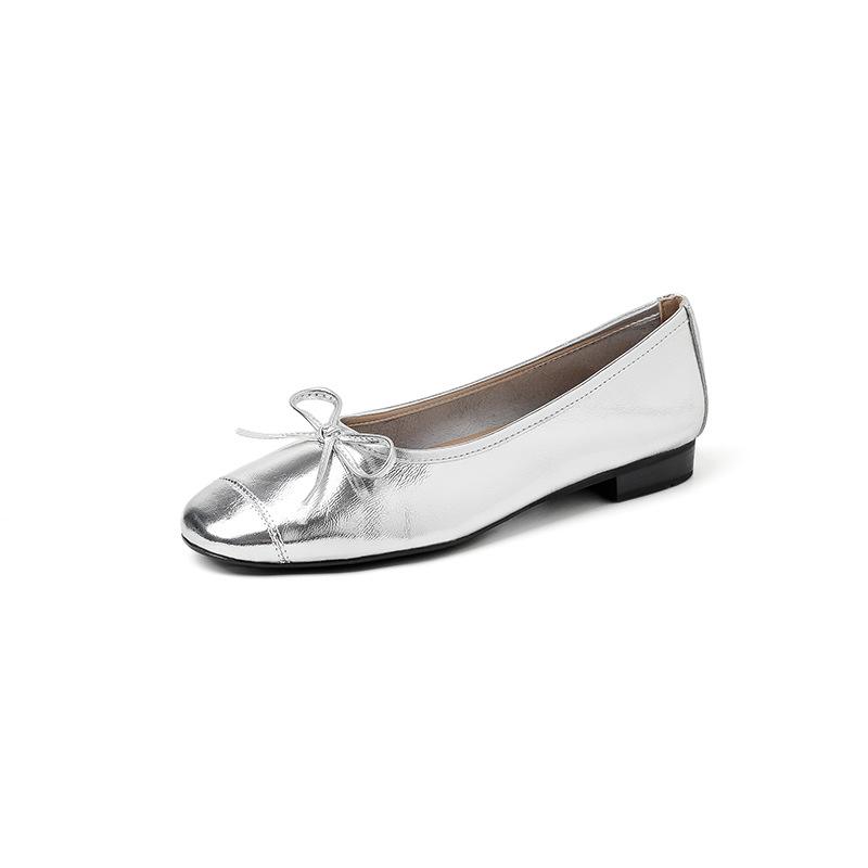 Suding new bow yellow single shoes women s flat bottom shallow mouth evening shoes soft sole beanie shoes French ballet shoes 40 серебряный
Suding new bow yellow single shoes women s flat bottom shallow mouth evening shoes soft sole beanie shoes French ballet shoes 40 серебряный