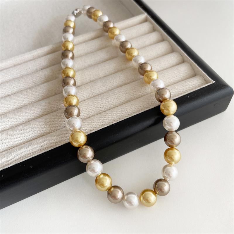 Ожерелье из слитка серебра 925 пробы с разноцветным жемчугом и пряжкой
Ожерелье из слитка серебра 925 пробы с разноцветным жемчугом и пряжкой