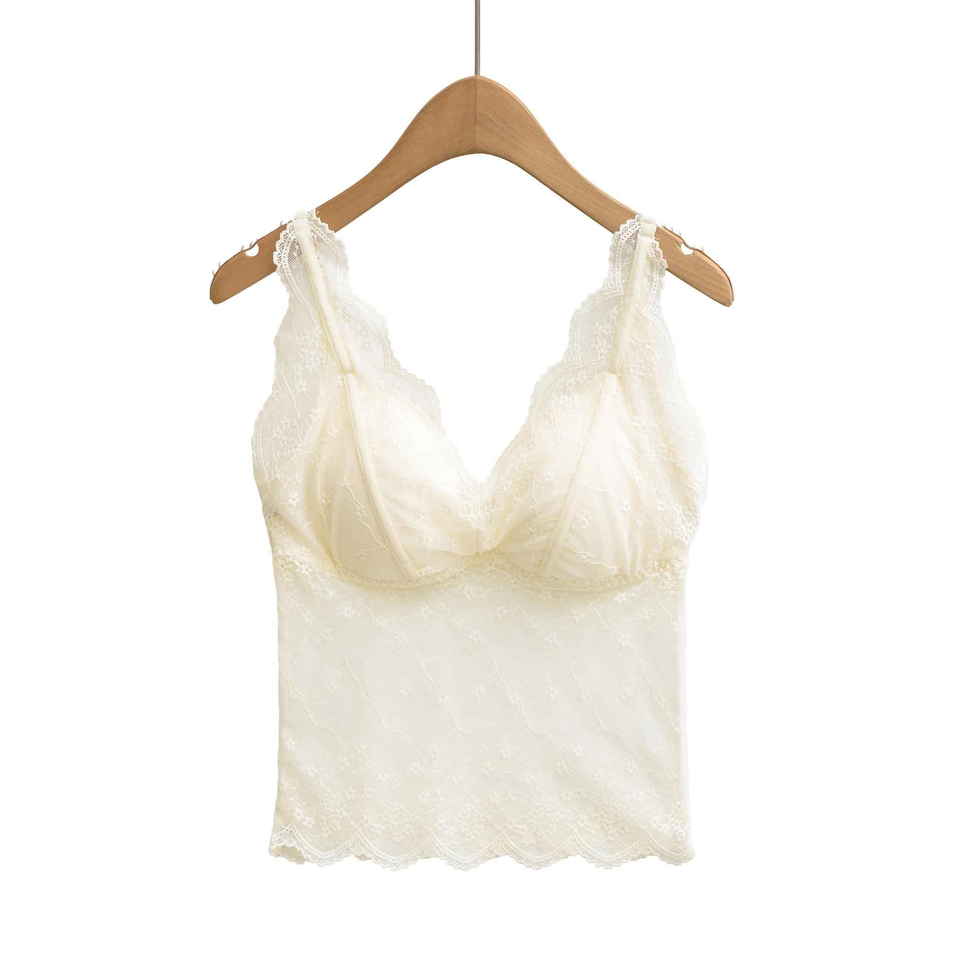 V-Neck Sexy Lace Camisole Top with Chest Pads for Women - Sleek, Sleeveless, and Stylish Medium брудно-білий
V-Neck Sexy Lace Camisole Top with Chest Pads for Women - Sleek, Sleeveless, and Stylish Medium брудно-білий