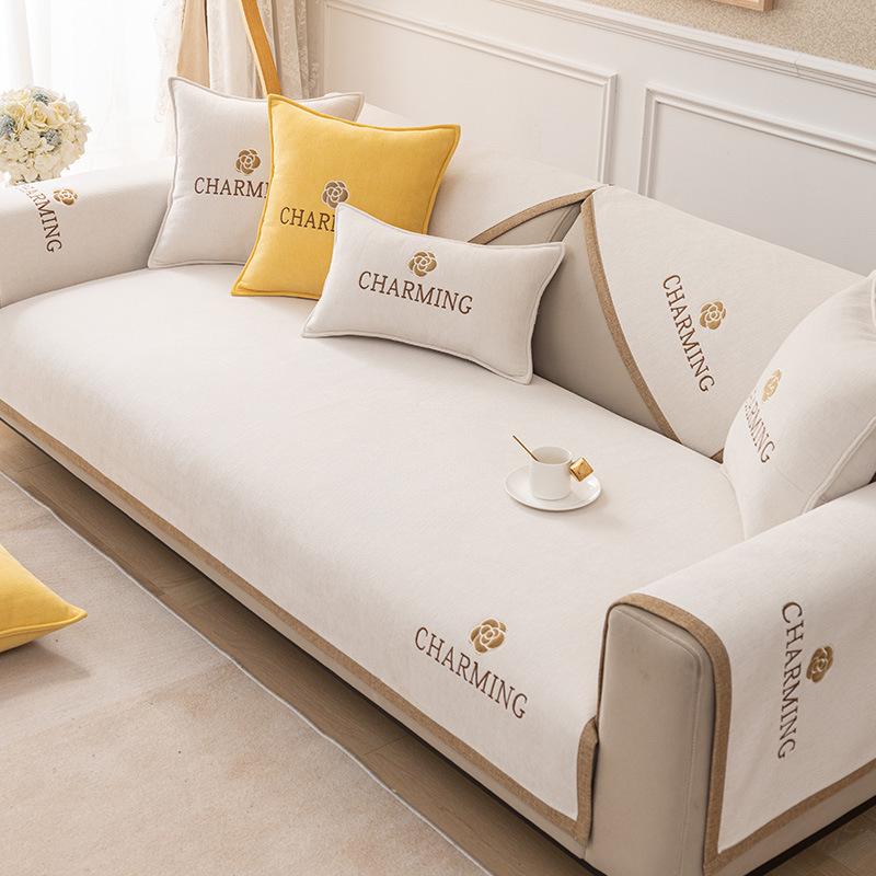 Universal Chenille Sofa Cushion Cover Four Seasons All Inclusive Simple Modern Sofa Protector Soft Durable 70*70
Universal Chenille Sofa Cushion Cover Four Seasons All Inclusive Simple Modern Sofa Protector Soft Durable 70*70