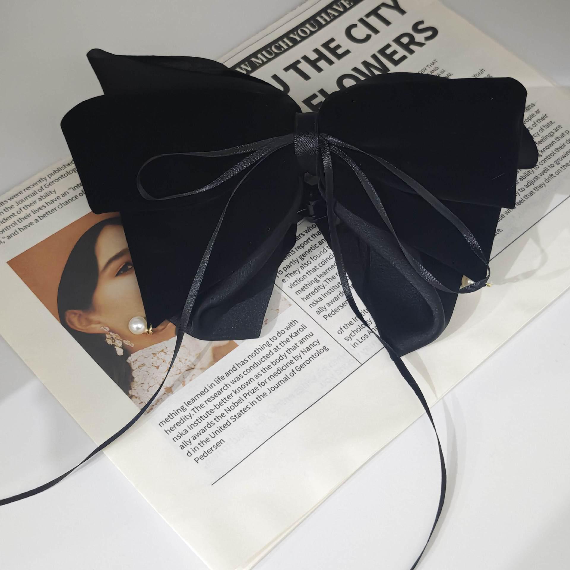 Large Bow Hair Claw Clip for Children s Thick Hair - Perfect for Half-Up Styles
Large Bow Hair Claw Clip for Children s Thick Hair - Perfect for Half-Up Styles