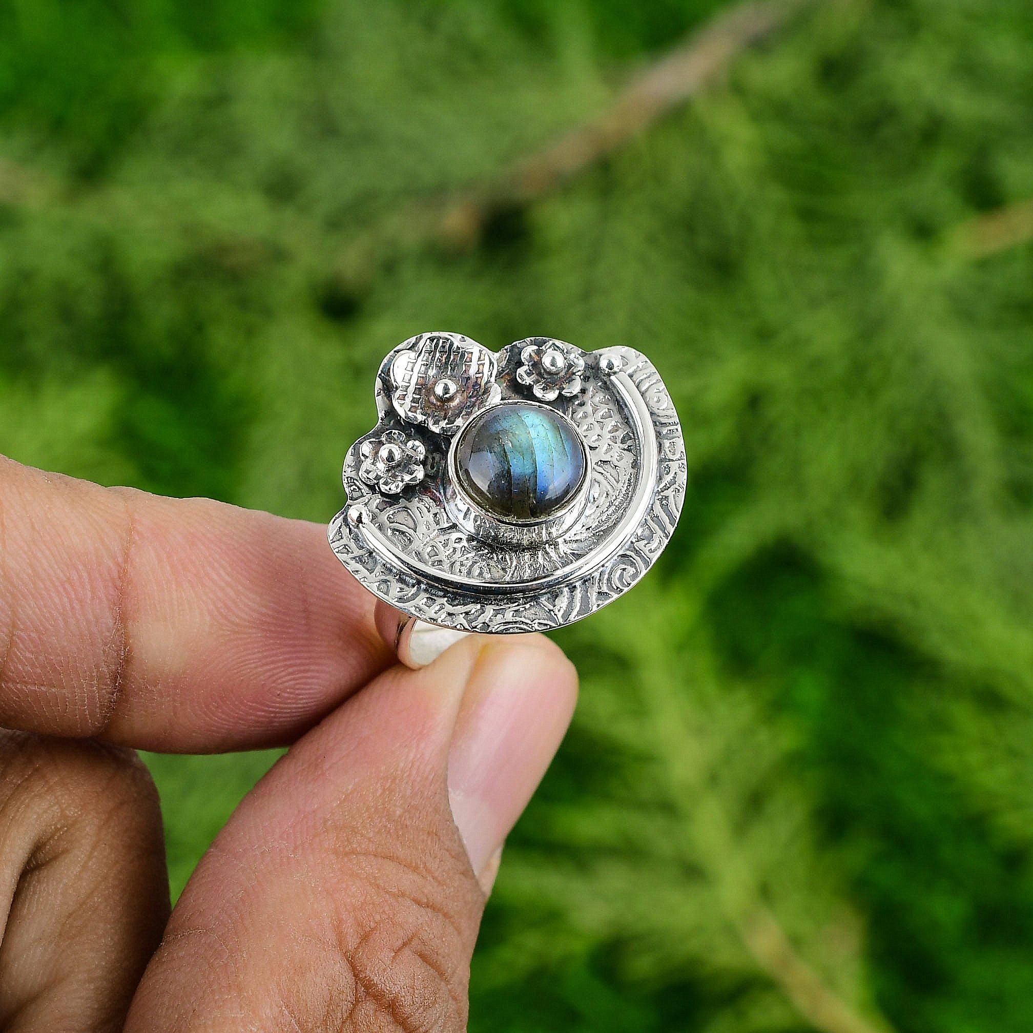 Natural Labradorite Flower Statement Stackable Boho Ring Jewelry Sterling Silver Adjustable
Natural Labradorite Flower Statement Stackable Boho Ring Jewelry Sterling Silver Adjustable