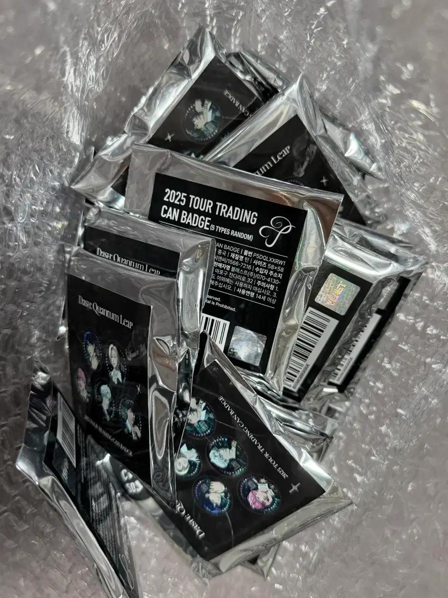 PLAVE 2025 Тур Значок-значок Нерозпакований 40 штук на продаж Вживаний
PLAVE 2025 Тур Значок-значок Нерозпакований 40 штук на продаж Вживаний