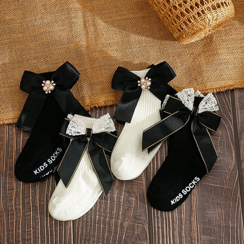 0-1year Princess Girl Lace Bow Socks Rubber Bottom Anti Slip Socks Black White Color Infant Long Sock Four Seasons Cotton Sock fit 6-12 months
0-1year Princess Girl Lace Bow Socks Rubber Bottom Anti Slip Socks Black White Color Infant Long Sock Four Seasons Cotton Sock fit 6-12 months