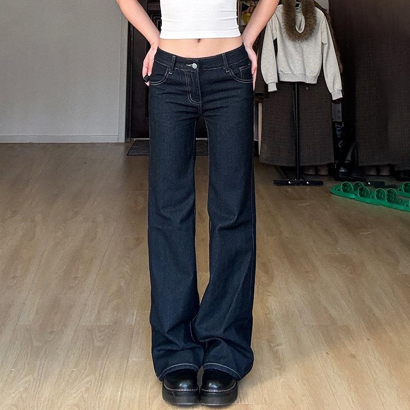 Простые джинсы bootcut в ретро-стиле, с вышивкой букв, потертые, с низкой посадкой, зауженные книзу, с характером и универсальные брюки для повседневной носки S
Простые джинсы bootcut в ретро-стиле, с вышивкой букв, потертые, с низкой посадкой, зауженные книзу, с характером и универсальные брюки для повседневной носки S