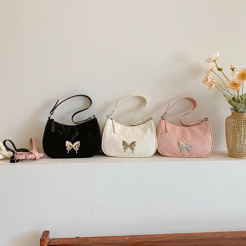 New Summer Butterfly Underarm Bag Sweet and Cool Girl Style One-shoulder Crossbody Small Square Bag Crescent Women s Bag
New Summer Butterfly Underarm Bag Sweet and Cool Girl Style One-shoulder Crossbody Small Square Bag Crescent Women s Bag
