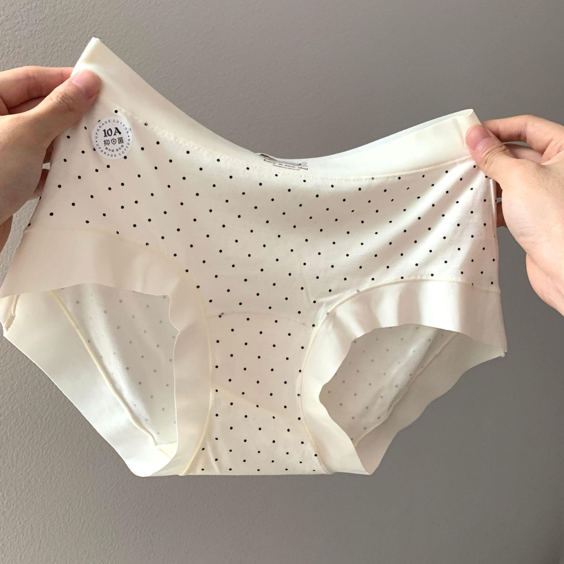 Big Size Female Summer Cute Pet Dachshund Extended Crotch Triangle Briefs 3XL тілесний
Big Size Female Summer Cute Pet Dachshund Extended Crotch Triangle Briefs 3XL тілесний