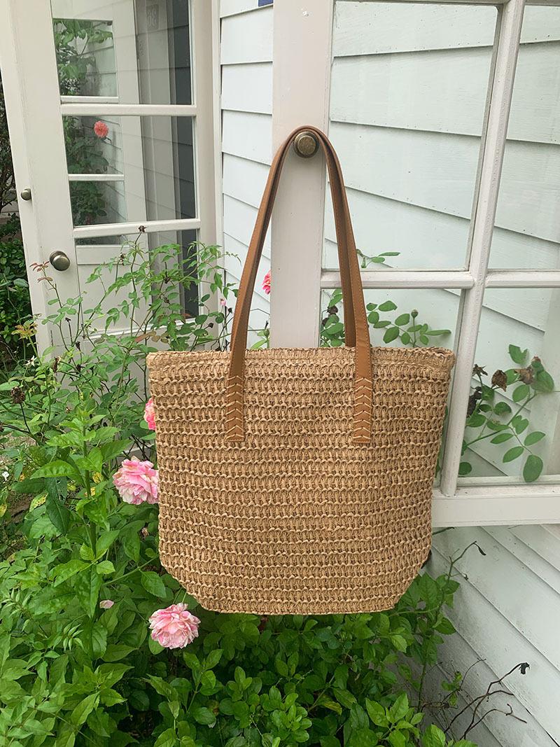 Korean Commuter Large Capacity Straw Woven Shoulder Bag Female Simple Summer Beach Vacation Handmade Basket Bag Travel Tote Bag коричневий
Korean Commuter Large Capacity Straw Woven Shoulder Bag Female Simple Summer Beach Vacation Handmade Basket Bag Travel Tote Bag коричневий