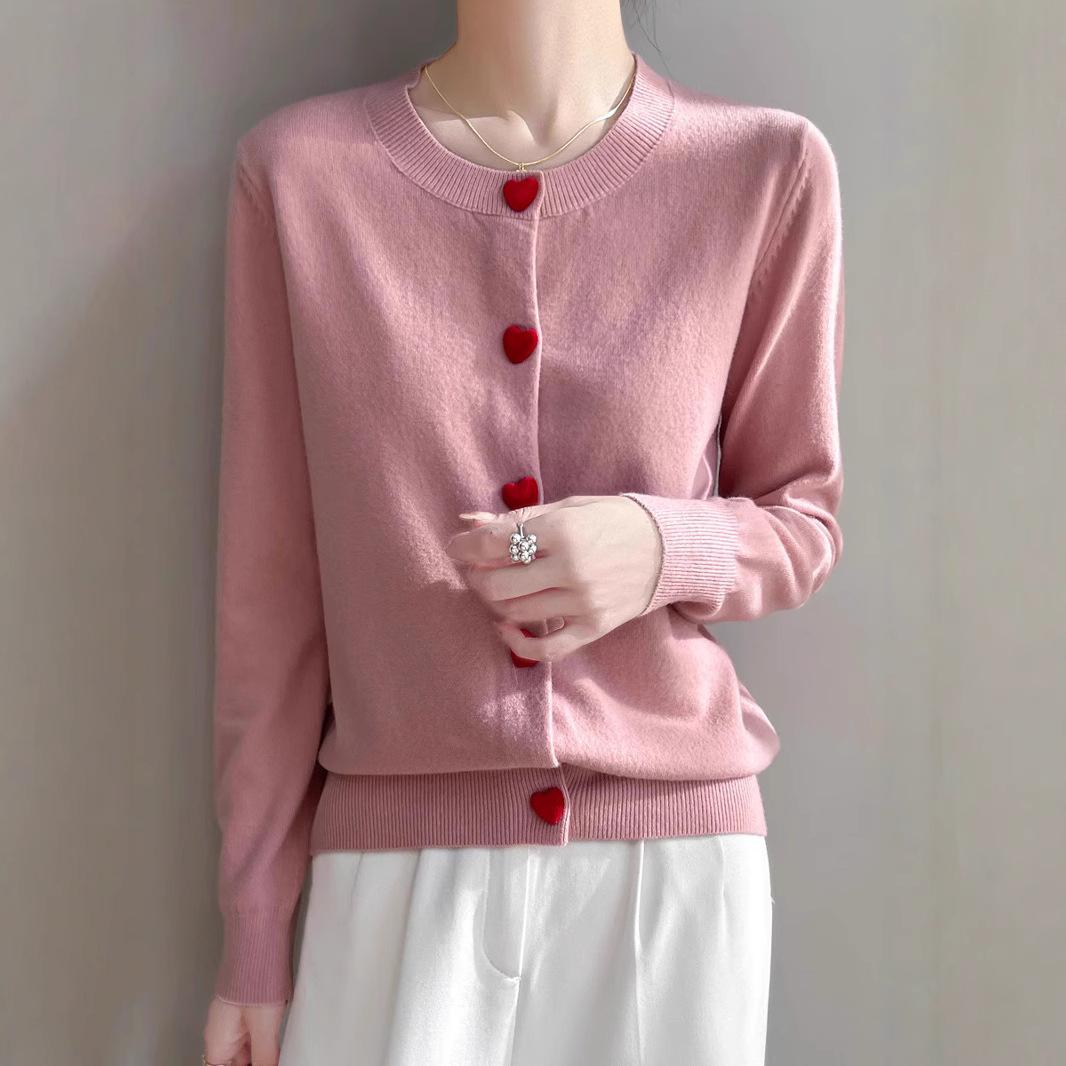 Sweet Andy Velvet Round-Neck Cardigan with Heart Buckle Design - Women s Long Sleeve. Medium чорний
Sweet Andy Velvet Round-Neck Cardigan with Heart Buckle Design - Women s Long Sleeve. Medium чорний