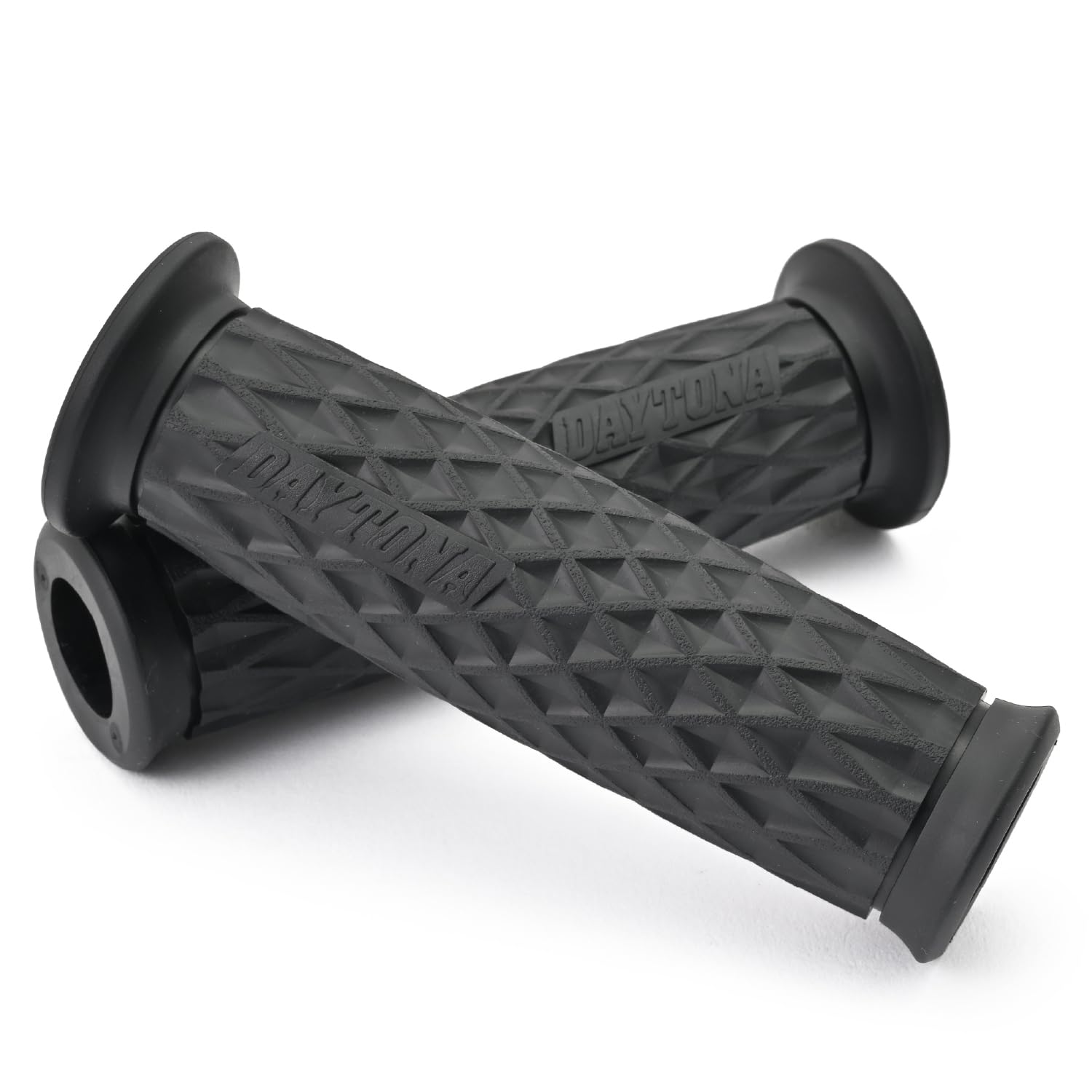 Мотоциклетная ручка Daytona Grippy Grip для руля диаметром 22,2 122 мм с торцевым проникновением GG-D-GRID черного цвета 32727
Мотоциклетная ручка Daytona Grippy Grip для руля диаметром 22,2 122 мм с торцевым проникновением GG-D-GRID черного цвета 32727