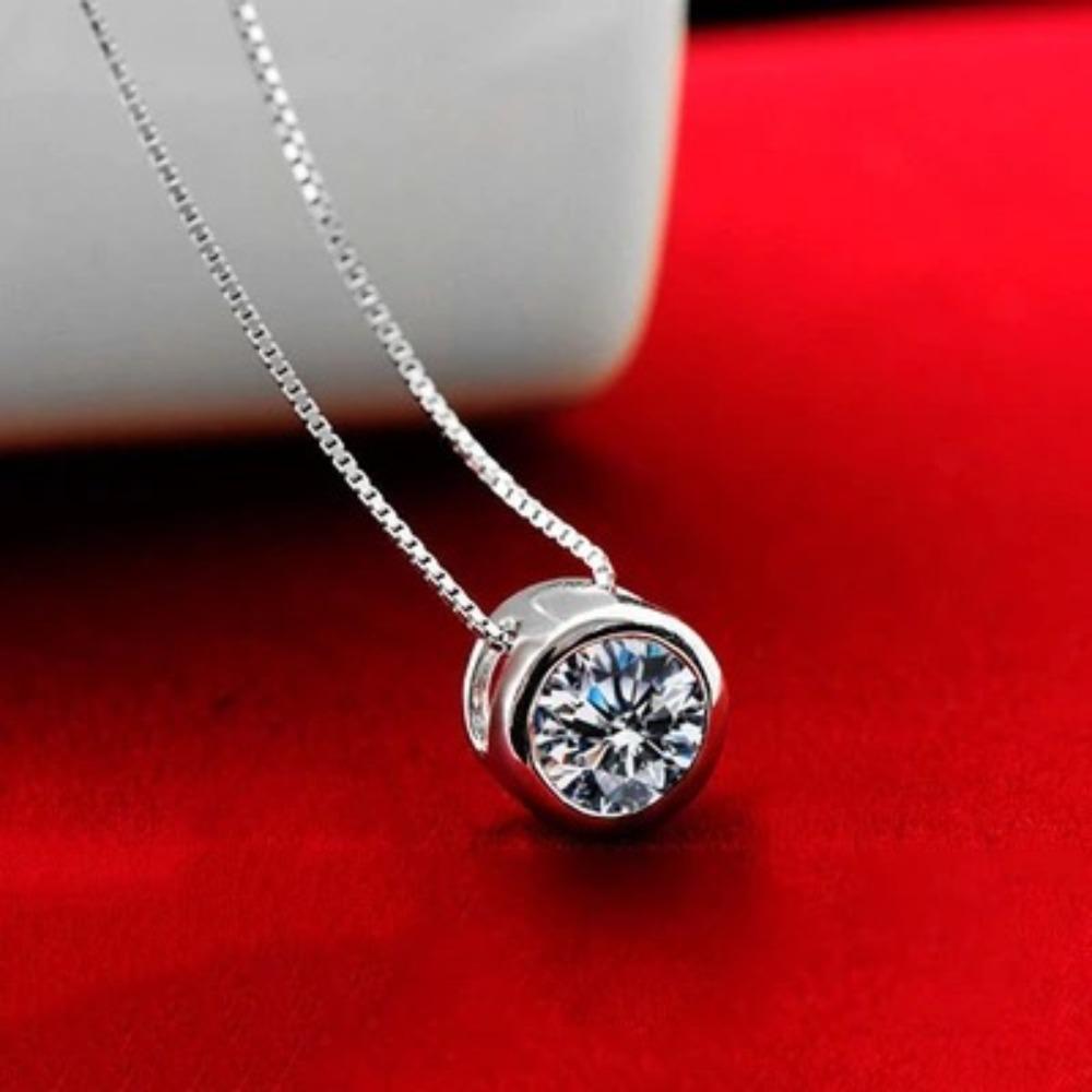 Silver Plated Copper Single Diamond Pendant Necklace Minimalist Sparkling Jewelry Gift for Her
Silver Plated Copper Single Diamond Pendant Necklace Minimalist Sparkling Jewelry Gift for Her