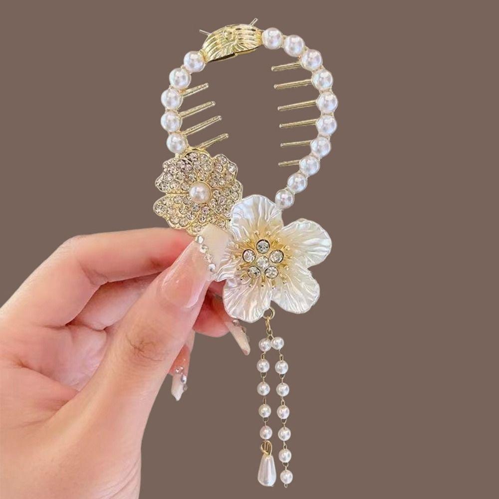 Flower Tassel Hair Bun Buckle Pearl Chain New Chinese Style High Ponytail Buckle Hairpin Bud Clip Bud Hair Claw
Flower Tassel Hair Bun Buckle Pearl Chain New Chinese Style High Ponytail Buckle Hairpin Bud Clip Bud Hair Claw