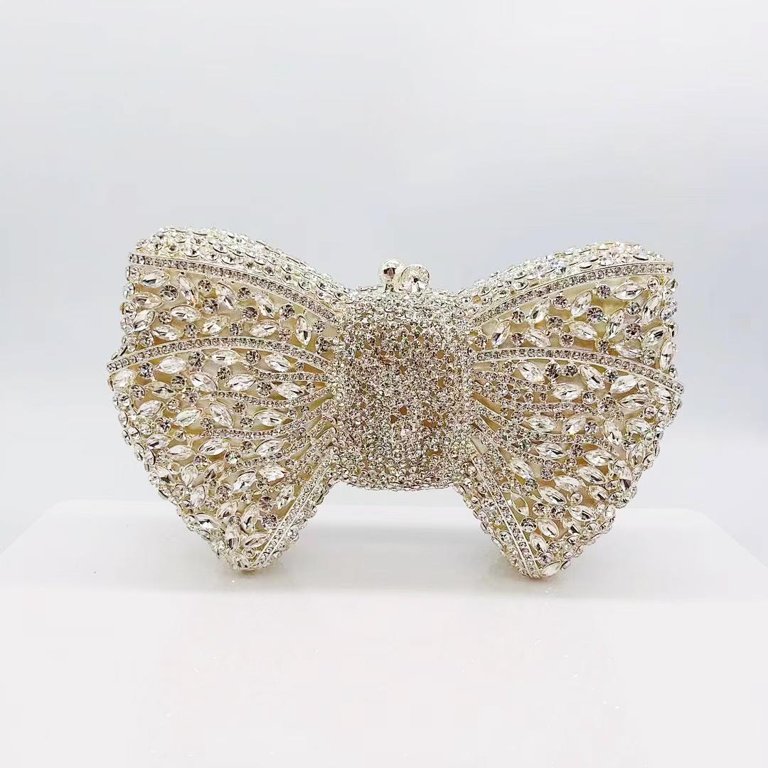 Green Bow Rhinestone Evening Bag Gold Hard Metal Crystal Wedding Handbags Bridal Party Cluches Diamond Women Cocktail Purses 20.5cmX13cmX6cm
Green Bow Rhinestone Evening Bag Gold Hard Metal Crystal Wedding Handbags Bridal Party Cluches Diamond Women Cocktail Purses 20.5cmX13cmX6cm