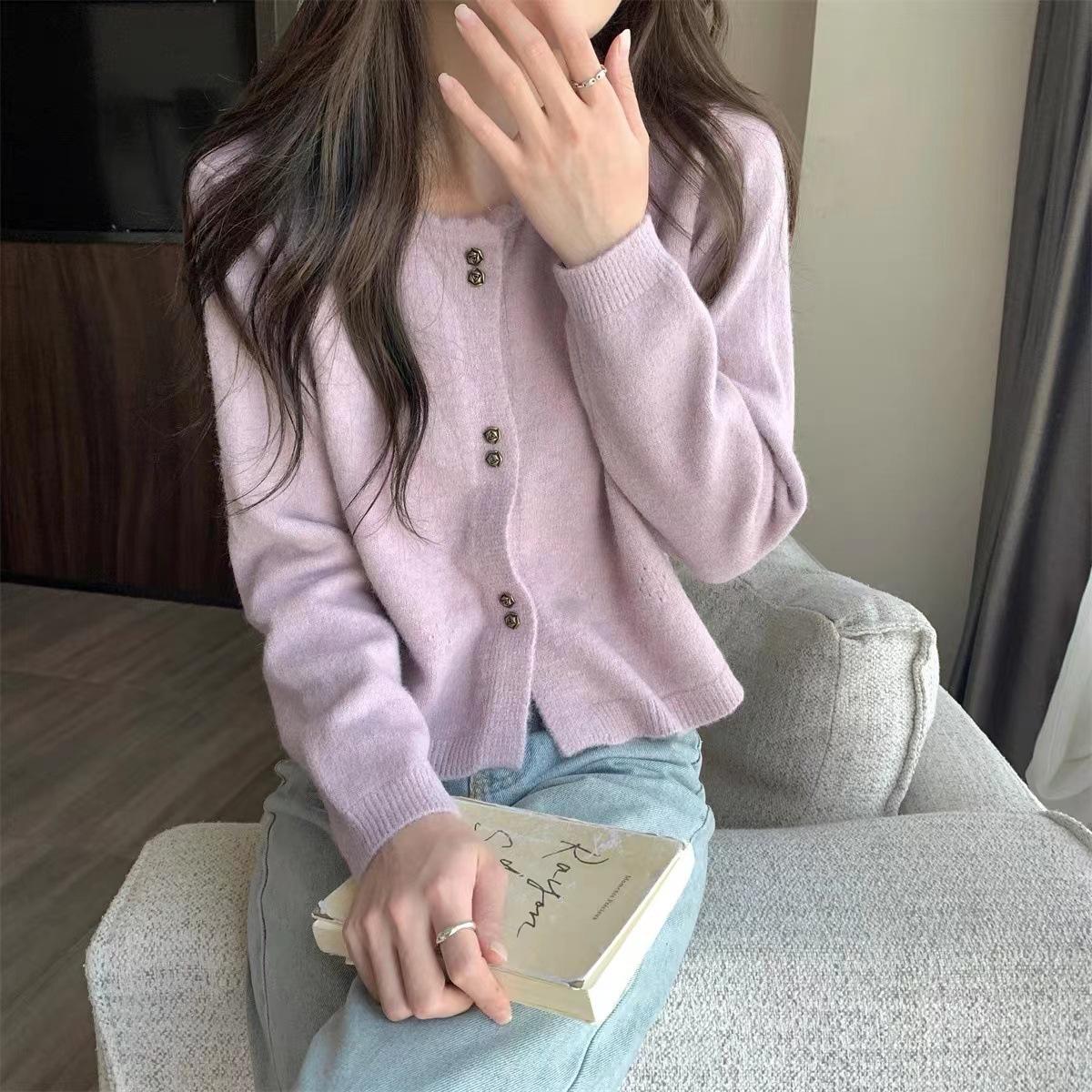 Spring and Autumn Short Gentle Small Knitted Sweater Top Women s Cardigan Thin Lace Crew Neck Knitted Sweater 48-113 (average size) фіолетовий
Spring and Autumn Short Gentle Small Knitted Sweater Top Women s Cardigan Thin Lace Crew Neck Knitted Sweater 48-113 (average size) фіолетовий