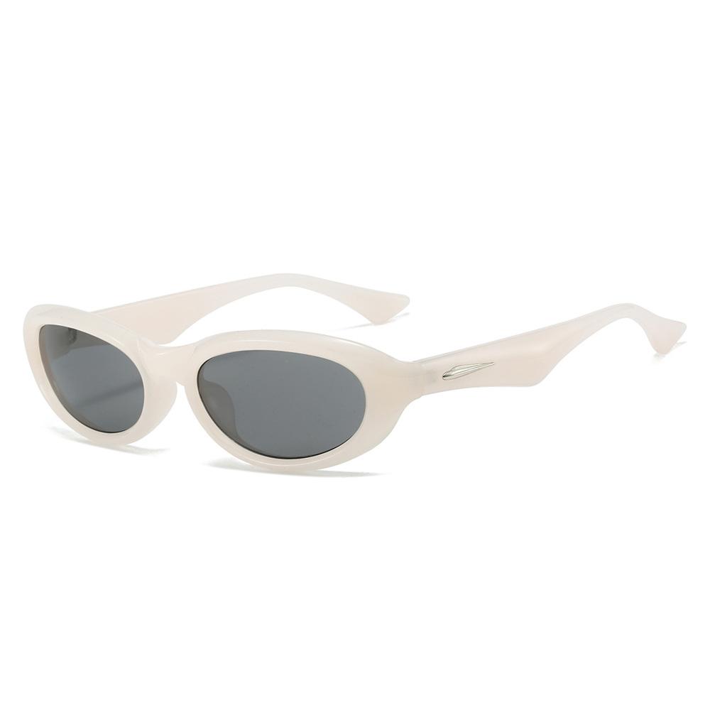 Latest Luxury Retro Two Color Oval Small Frame Female Sunglasses Millennium Style Retro Jelly Color Design Male Sun Protection UV Protection 400 as picture
Latest Luxury Retro Two Color Oval Small Frame Female Sunglasses Millennium Style Retro Jelly Color Design Male Sun Protection UV Protection 400 as picture