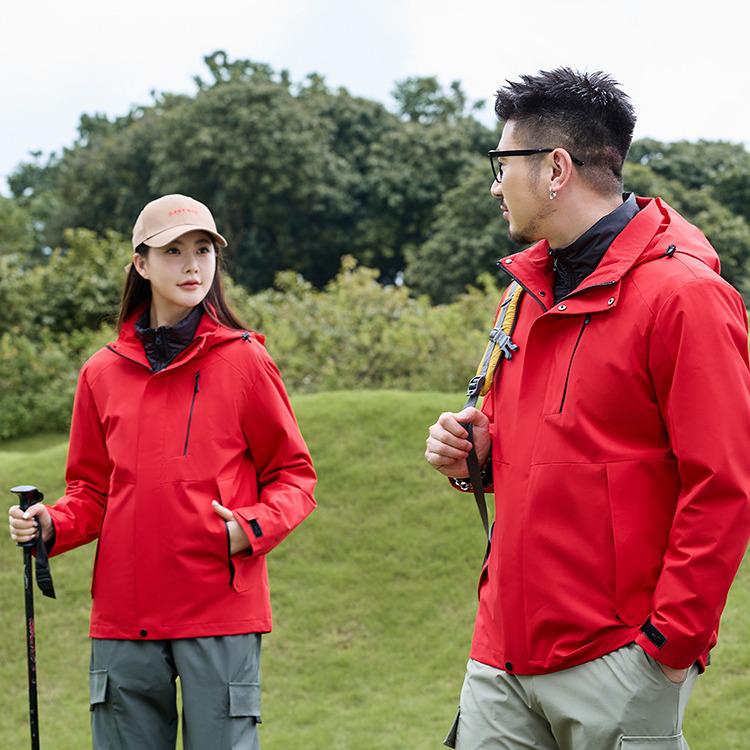 Chinese Red 3-in-1 Detachable Waterproof Ski Jacket: Windproof, Down Layered, Outdoor Storm Workwear. L
Chinese Red 3-in-1 Detachable Waterproof Ski Jacket: Windproof, Down Layered, Outdoor Storm Workwear. L