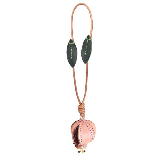 Bag Pendant Imitation Leather Hand-Stitched 3D Pomegranate Design Key Chain Wear-Resistant Bag Accessory розовый
Bag Pendant Imitation Leather Hand-Stitched 3D Pomegranate Design Key Chain Wear-Resistant Bag Accessory розовый