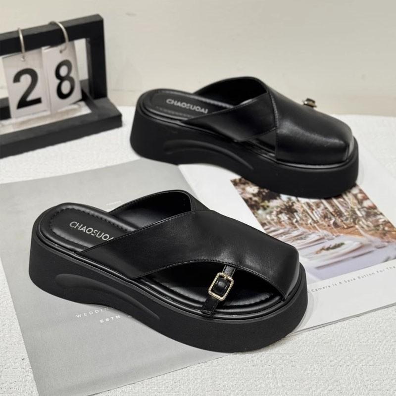 Мафін товстодонний мішок голова напівшльопанці жіночі літнє взуття 2025 новий ретро мода морський пляж римські круті шльопанці 40 чорний
Мафін товстодонний мішок голова напівшльопанці жіночі літнє взуття 2025 новий ретро мода морський пляж римські круті шльопанці 40 чорний