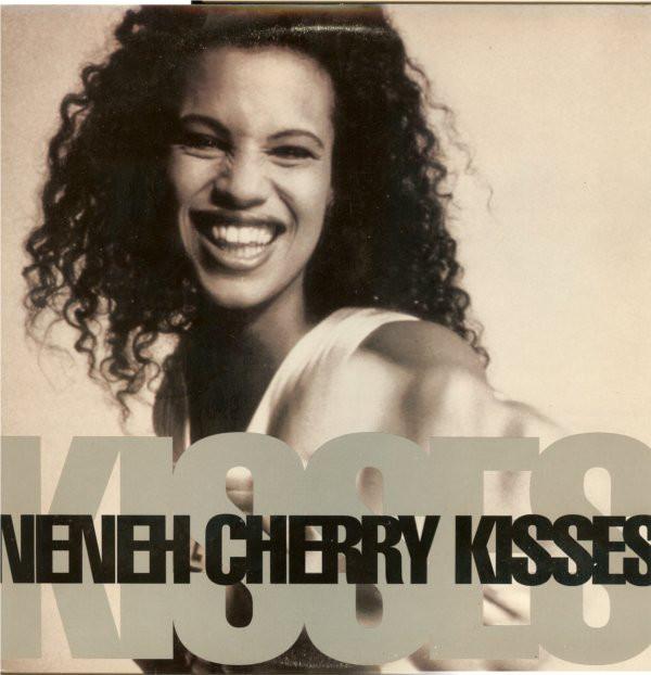 12inch Record NENEH CHERRY - Kisses On The Wind 965320,096532 Virgin 1989 US Dance & Electronica Used
12inch Record NENEH CHERRY - Kisses On The Wind 965320,096532 Virgin 1989 US Dance & Electronica Used