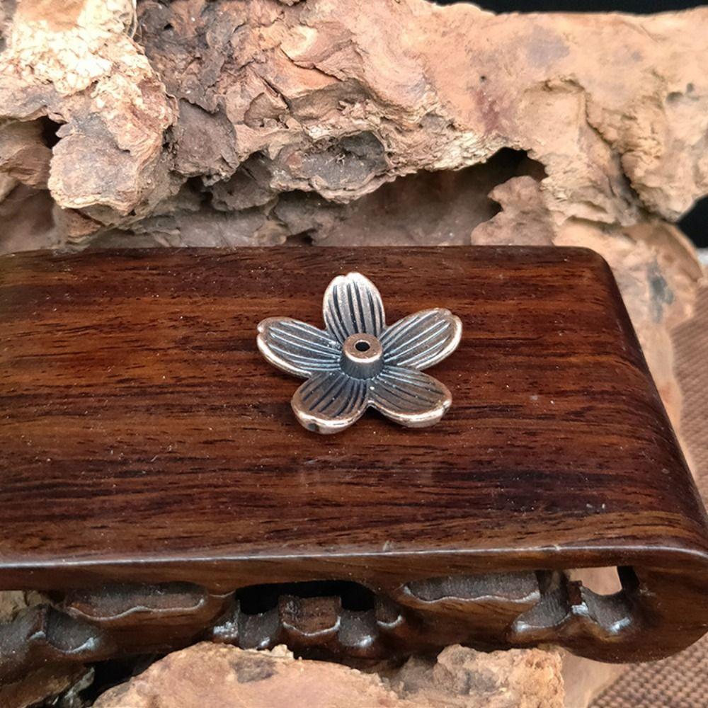 Small Sakura Incense Insertion Zinc Zinc Alloy Craft Cherry Flower Incense Tray Office срібний
Small Sakura Incense Insertion Zinc Zinc Alloy Craft Cherry Flower Incense Tray Office срібний