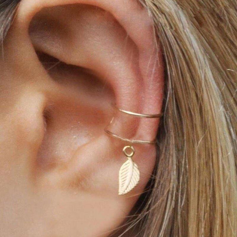Simple Creative Gold Leaf Ear Cuff Set: Five-Piece C-Shaped Hollow Ear Clips
Simple Creative Gold Leaf Ear Cuff Set: Five-Piece C-Shaped Hollow Ear Clips