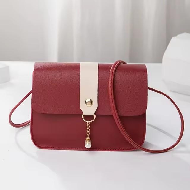 Women s PU Leather Small Square Crossbody Bag, Luxury Shoulder Bag with Pearl Pendant вина червоного кольору
Women s PU Leather Small Square Crossbody Bag, Luxury Shoulder Bag with Pearl Pendant вина червоного кольору