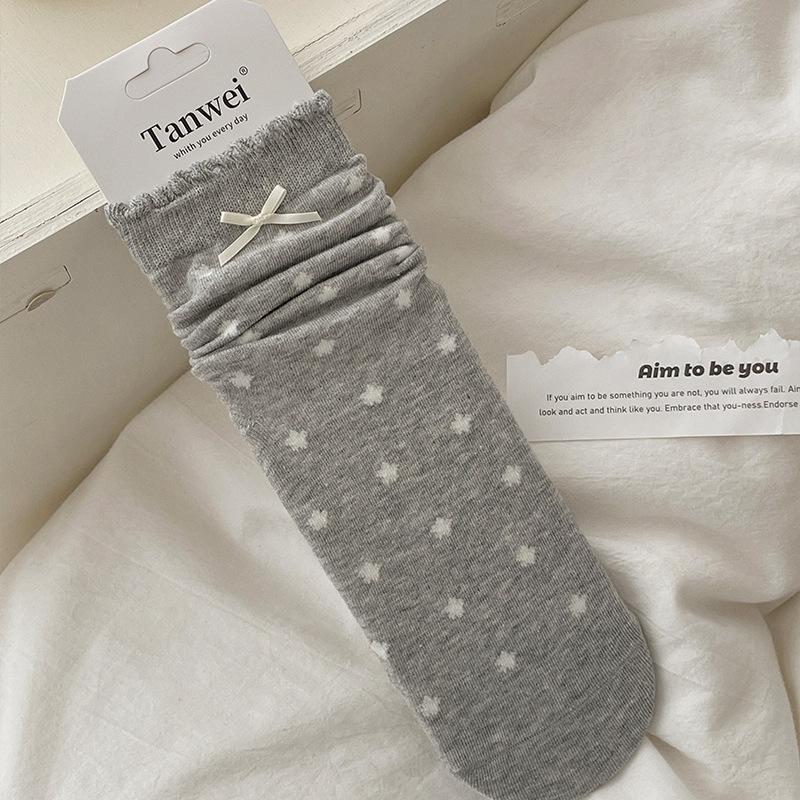 Spring and Summer Lightweight Socks - Children s Little Stars Middle Tube Socks, Sweetly Patterned Fluffy Socks, with Edged Leggings 1 pair
Spring and Summer Lightweight Socks - Children s Little Stars Middle Tube Socks, Sweetly Patterned Fluffy Socks, with Edged Leggings 1 pair