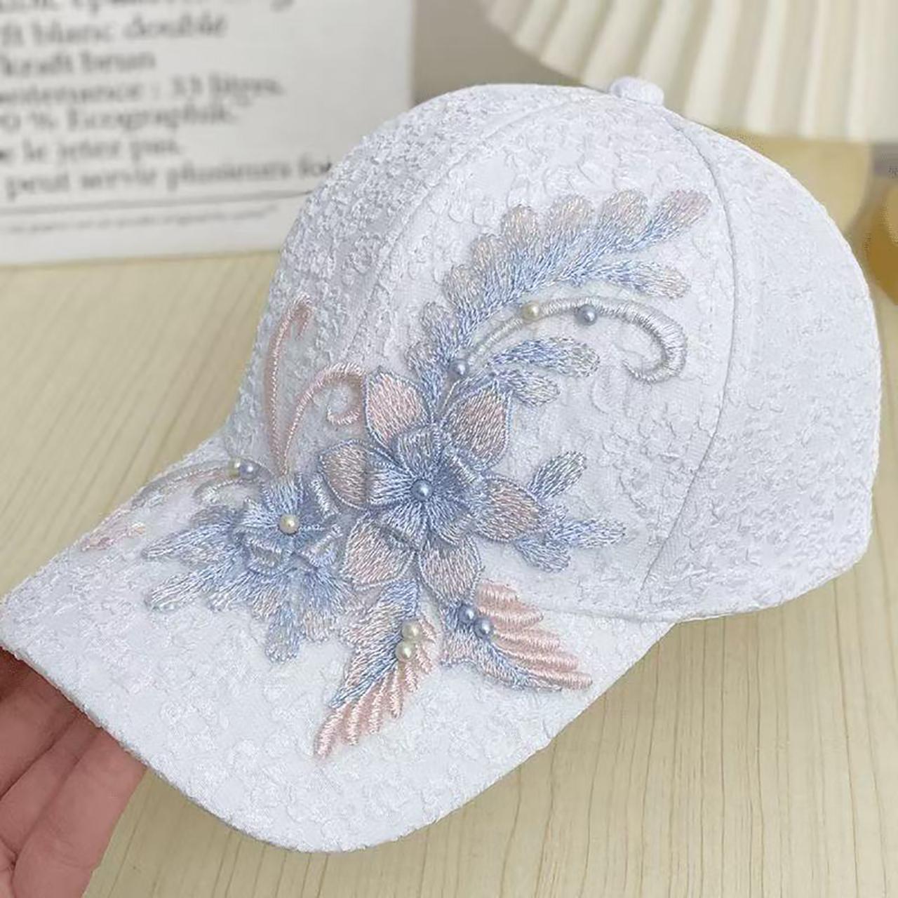 Women Summer Baseball Cap Flower Embroidery Casual Adjustable Duck Tongue Hat For Girl Lady Outdoor Sunshade Peaked Caps білий
Women Summer Baseball Cap Flower Embroidery Casual Adjustable Duck Tongue Hat For Girl Lady Outdoor Sunshade Peaked Caps білий