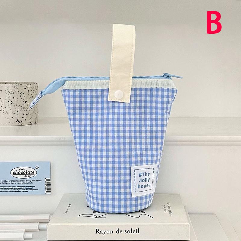 Kawaii большой емкости пенал сумка для хранения ручек милый карандаш дырокол обратно в школу детский подарок канцелярские принадлежности
Kawaii большой емкости пенал сумка для хранения ручек милый карандаш дырокол обратно в школу детский подарок канцелярские принадлежности