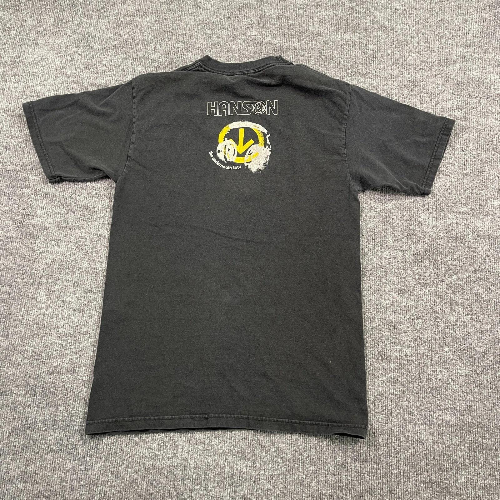 Винтажная футболка Hanson Band 2004 года The Underneath Tour Поп-рок Размер S 17x25 Черный XL
Винтажная футболка Hanson Band 2004 года The Underneath Tour Поп-рок Размер S 17x25 Черный XL