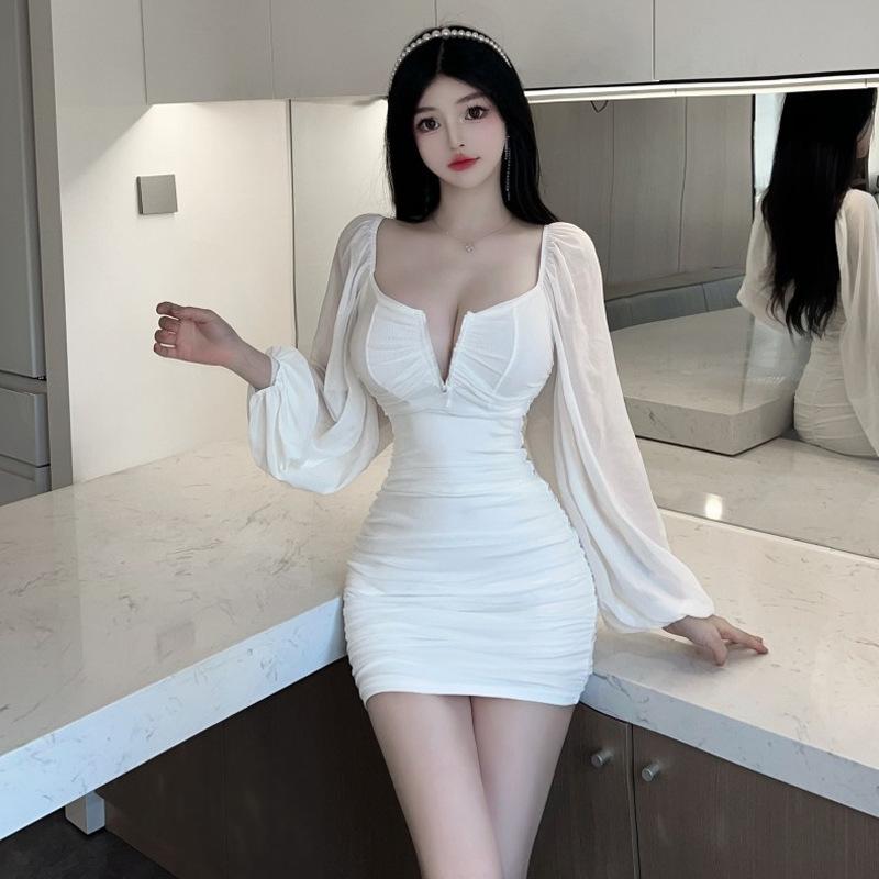 Новая женская одежда pure desire сексуальное платье с V-образным вырезом, плиссированное, облегающее, с запахом на бедрах L белый
Новая женская одежда pure desire сексуальное платье с V-образным вырезом, плиссированное, облегающее, с запахом на бедрах L белый