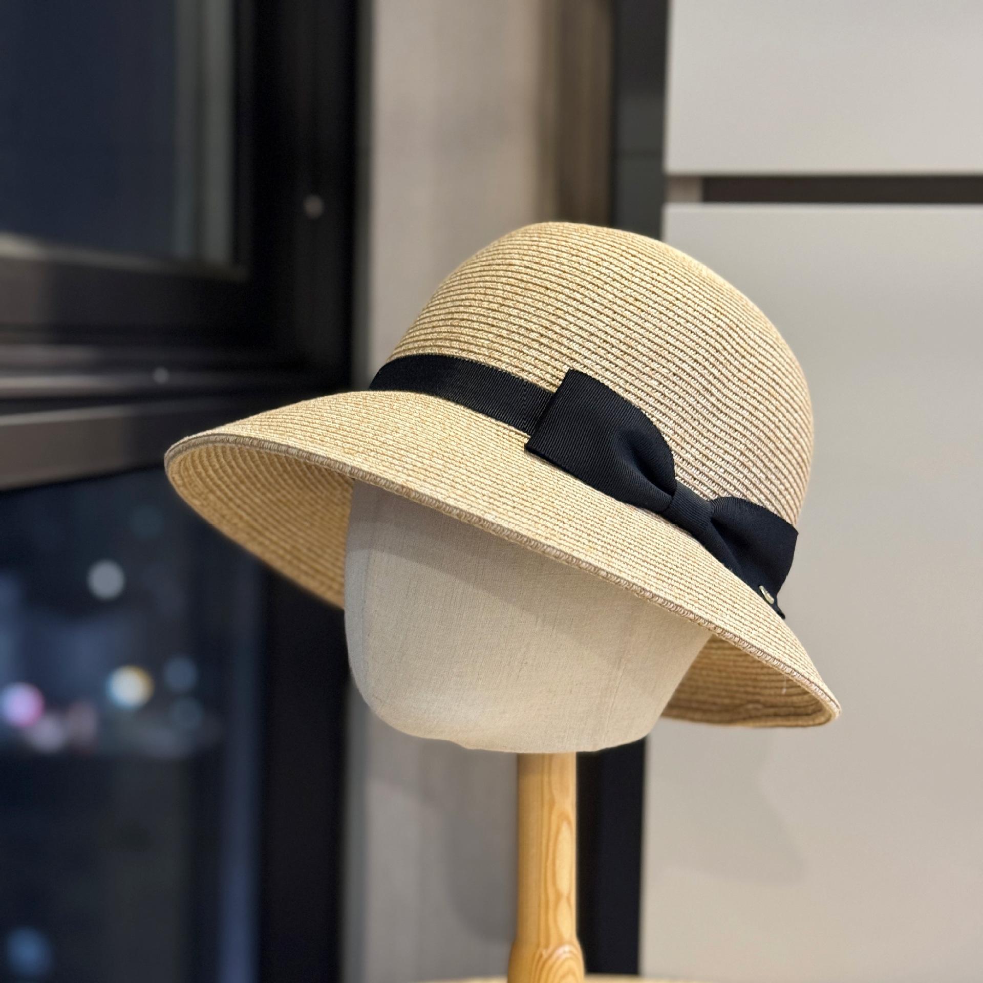 Retro Hepburn-style straw fisherman hat, summer sun protection hat for women, holiday-style bowknot bucket hat, sun hat Adult54-60Adjustable
Retro Hepburn-style straw fisherman hat, summer sun protection hat for women, holiday-style bowknot bucket hat, sun hat Adult54-60Adjustable