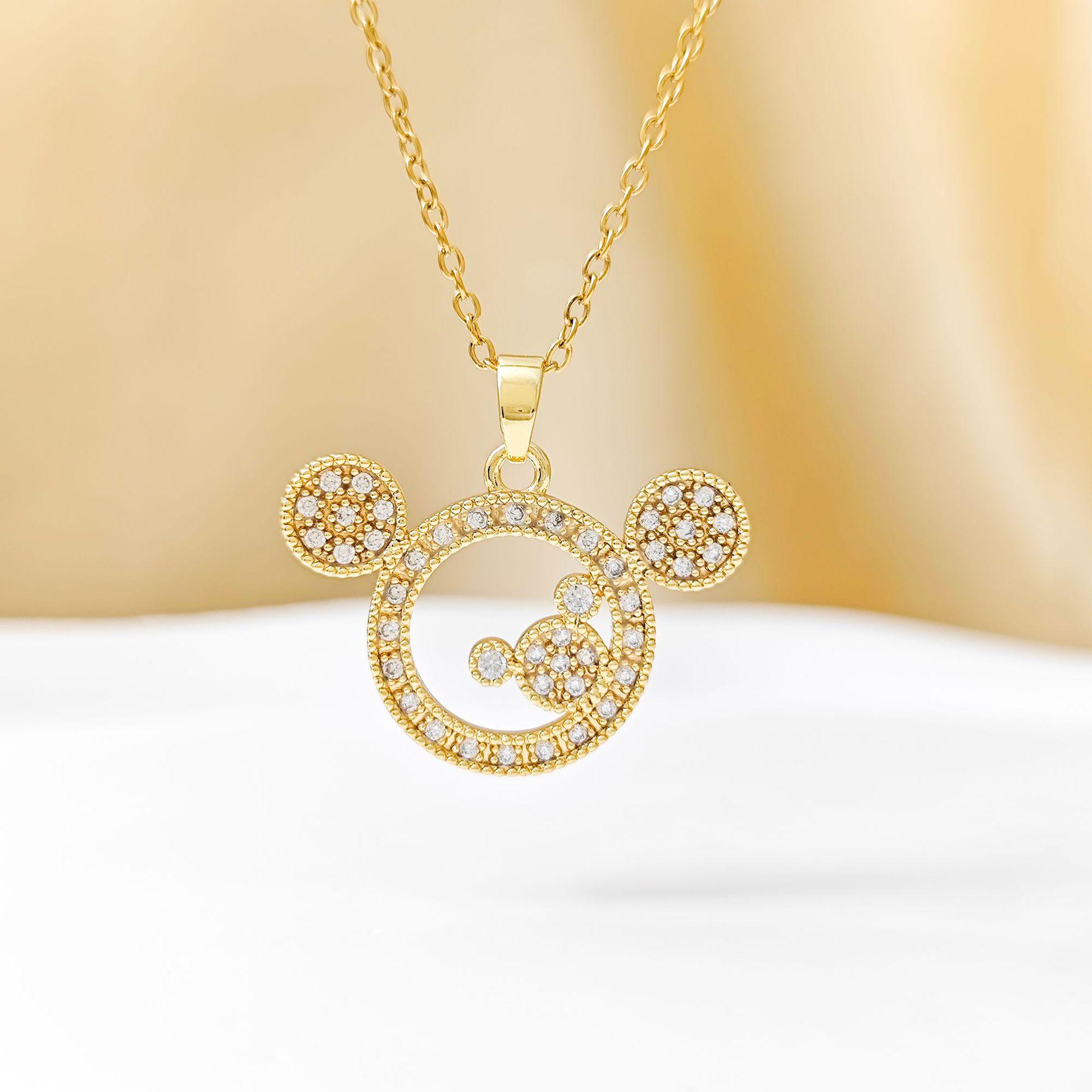 European & American Diamond-Inlaid Mickey Necklace for Women: Versatile Zirconia Clavicle Chain in Titanium Steel
European & American Diamond-Inlaid Mickey Necklace for Women: Versatile Zirconia Clavicle Chain in Titanium Steel